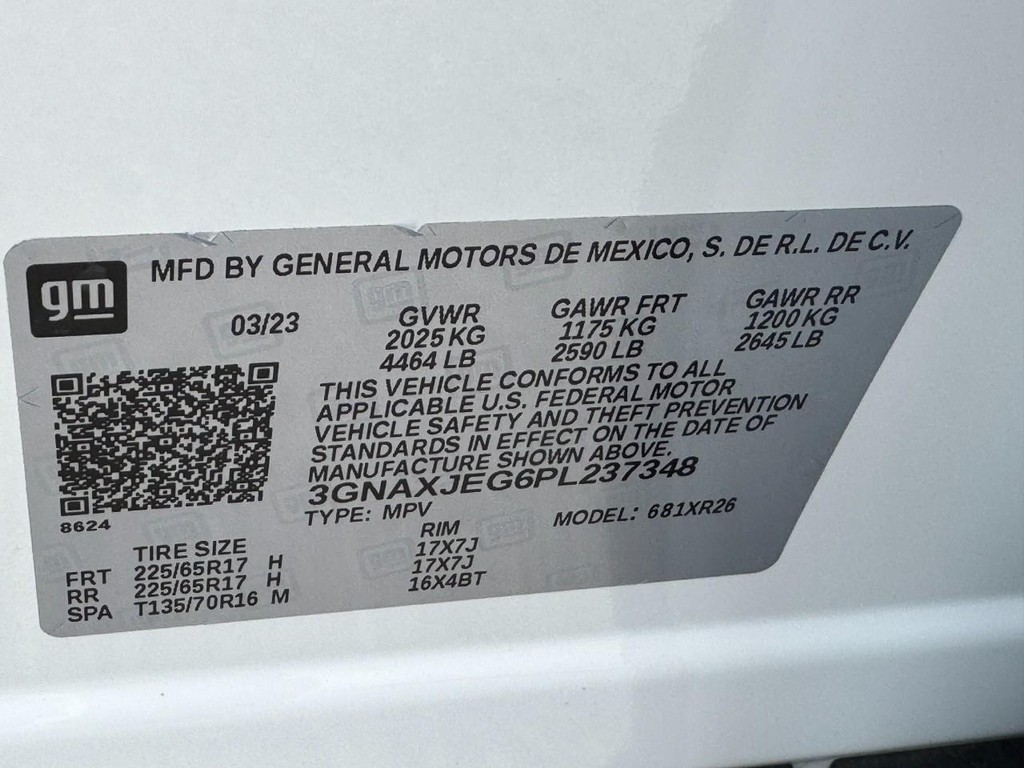 Chevrolet Equinox Vehicle Full-screen Gallery Image 25