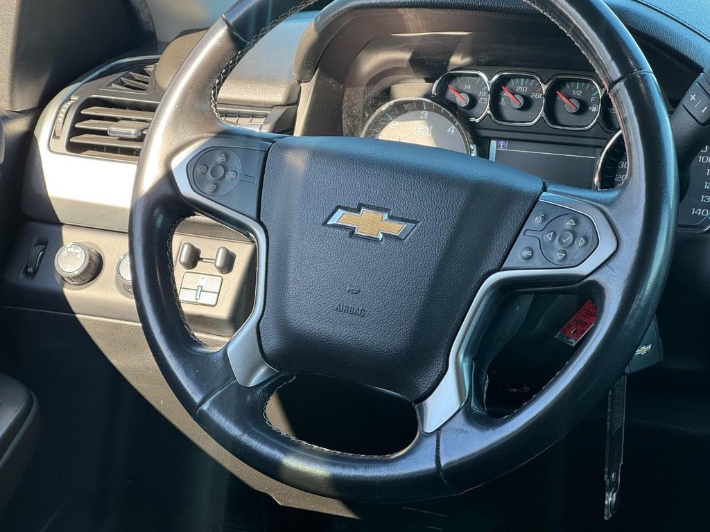 Chevrolet Tahoe Vehicle Full-screen Gallery Image 12
