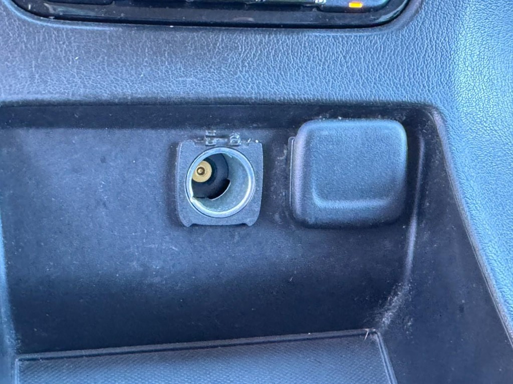 Chevrolet Tahoe Vehicle Full-screen Gallery Image 22