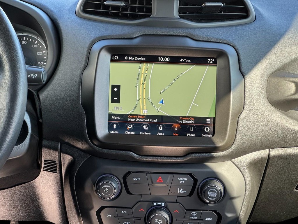 Jeep Renegade Vehicle Full-screen Gallery Image 13