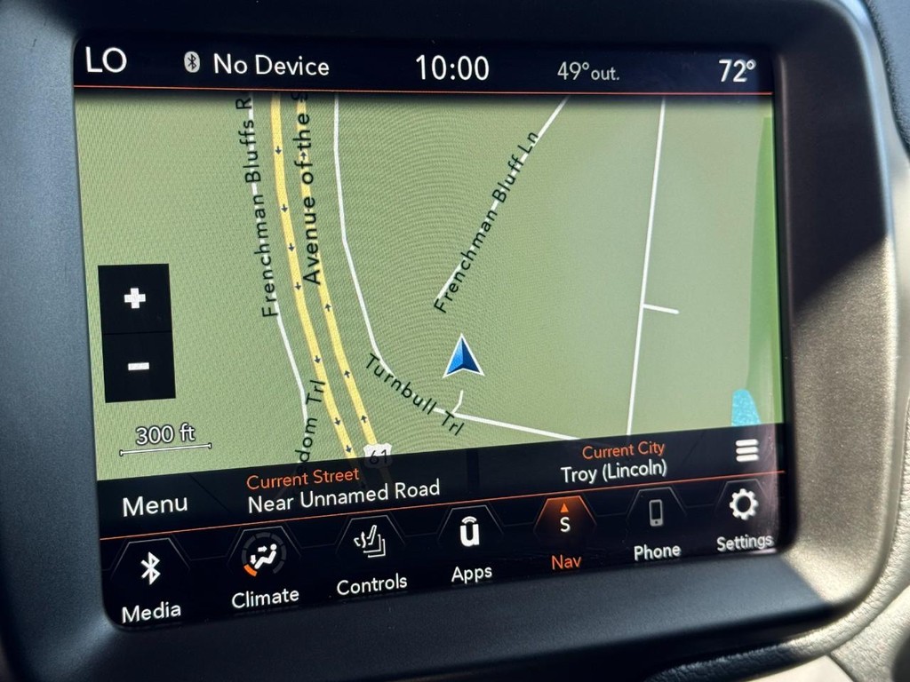 Jeep Renegade Vehicle Full-screen Gallery Image 20