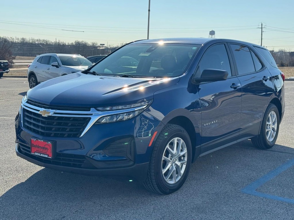 Chevrolet Equinox Vehicle Full-screen Gallery Image 08