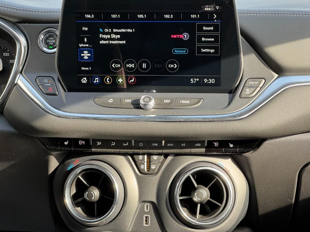 Chevrolet Blazer Vehicle Full-screen Gallery Image 13