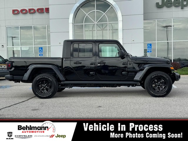 Troy MO 2022 Jeep Gladiator more details - jeep gladiator