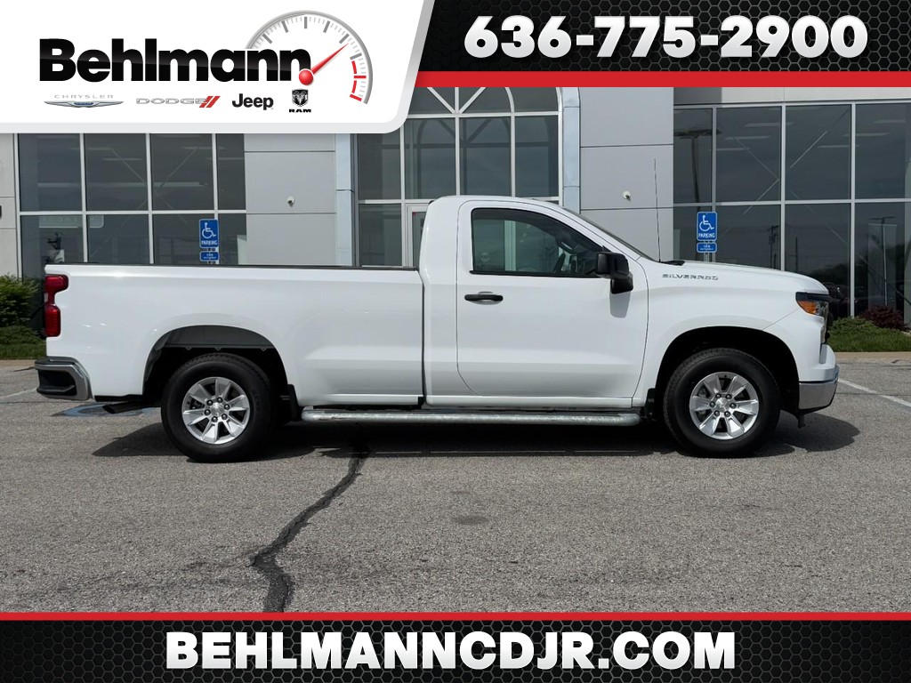 Chevrolet Silverado 1500 Vehicle Full-screen Gallery Image 01