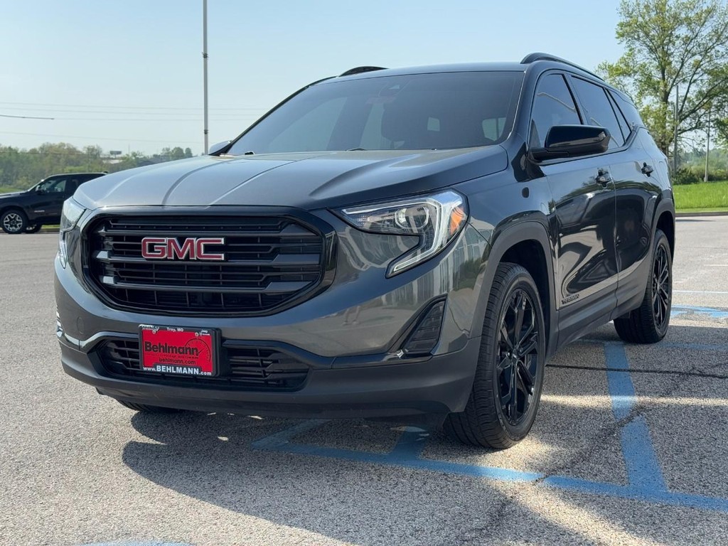 GMC Terrain Vehicle Full-screen Gallery Image 05