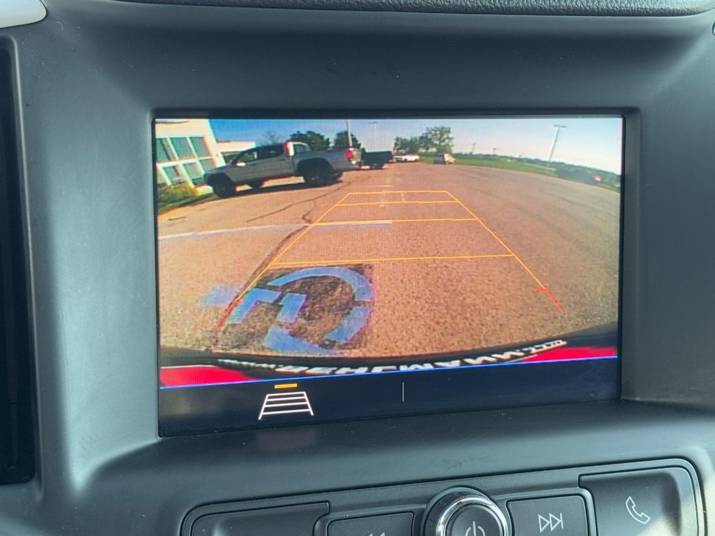 GMC Terrain Vehicle Full-screen Gallery Image 18