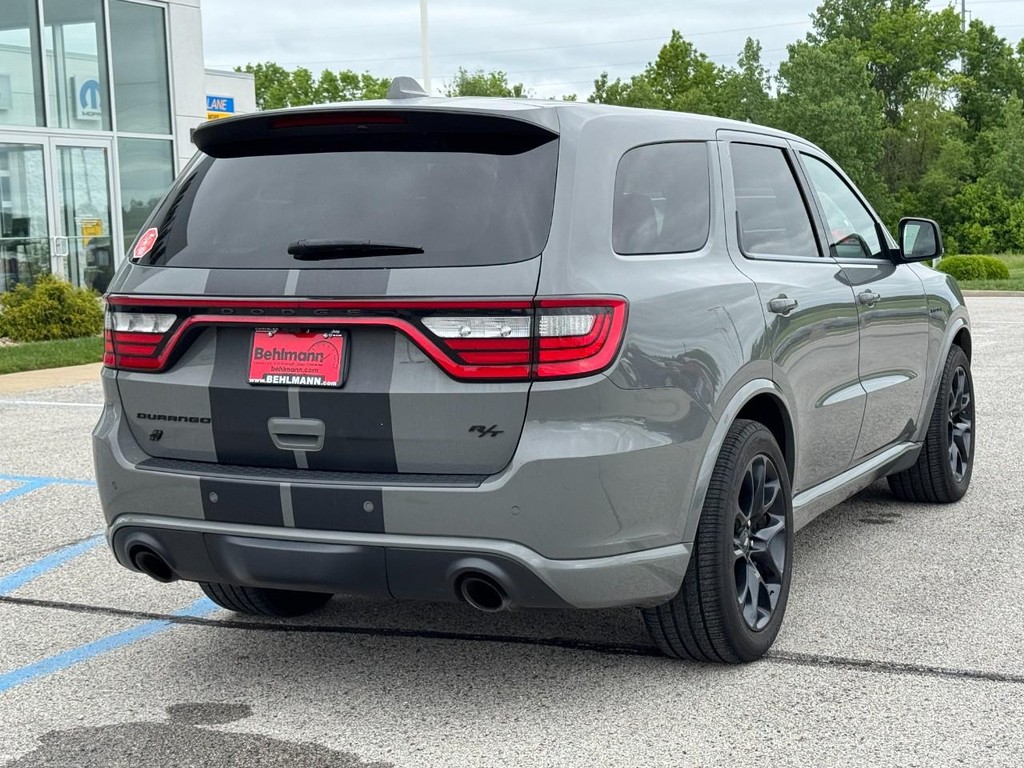 Dodge Durango Vehicle Full-screen Gallery Image 03