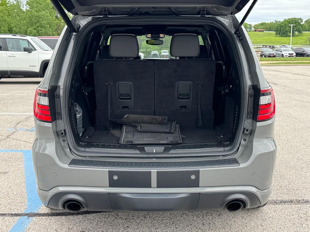 Dodge Durango Vehicle Full-screen Gallery Image 05
