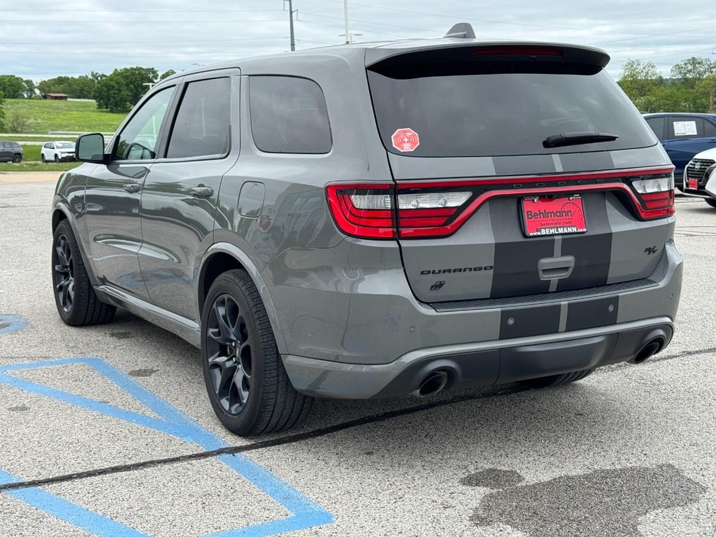 Dodge Durango Vehicle Full-screen Gallery Image 06