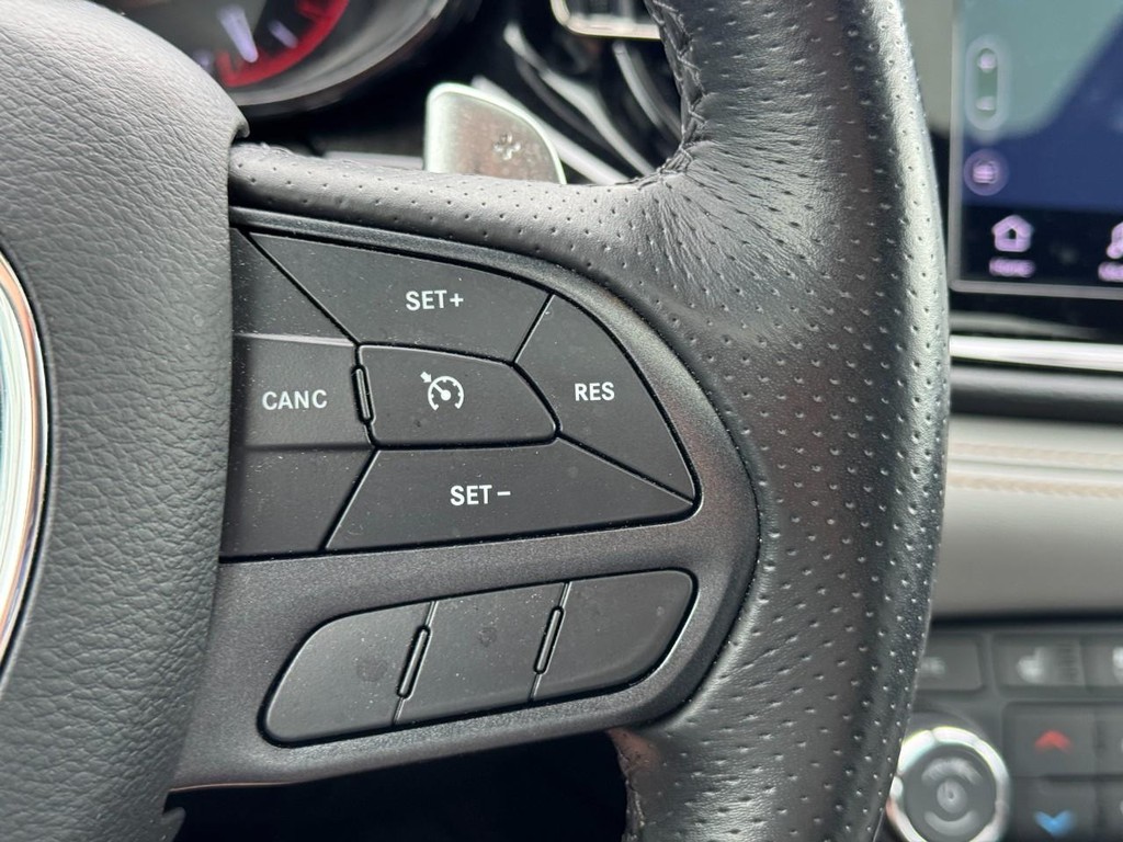 Dodge Durango Vehicle Full-screen Gallery Image 19