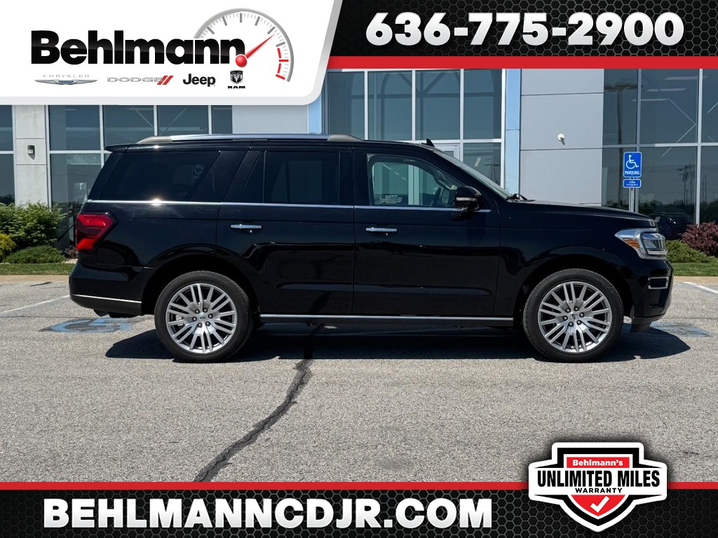 Ford Expedition Vehicle Full-screen Gallery Image 01