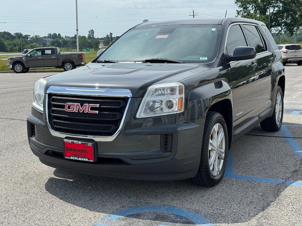 GMC Terrain Vehicle Full-screen Gallery Image 08