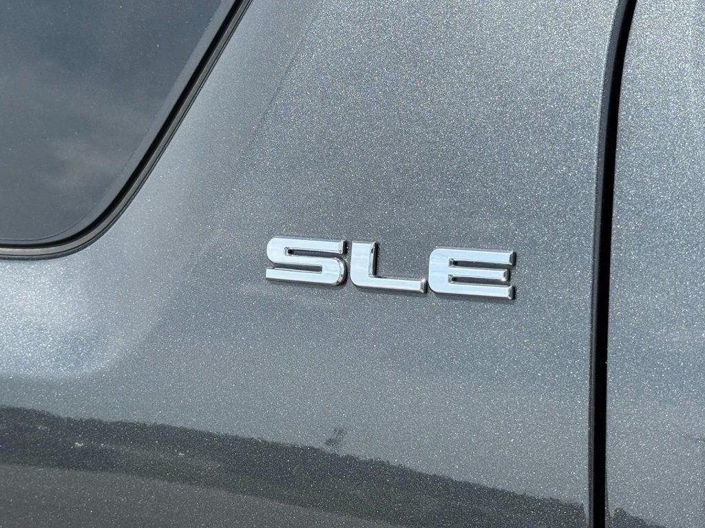 GMC Terrain Vehicle Full-screen Gallery Image 10