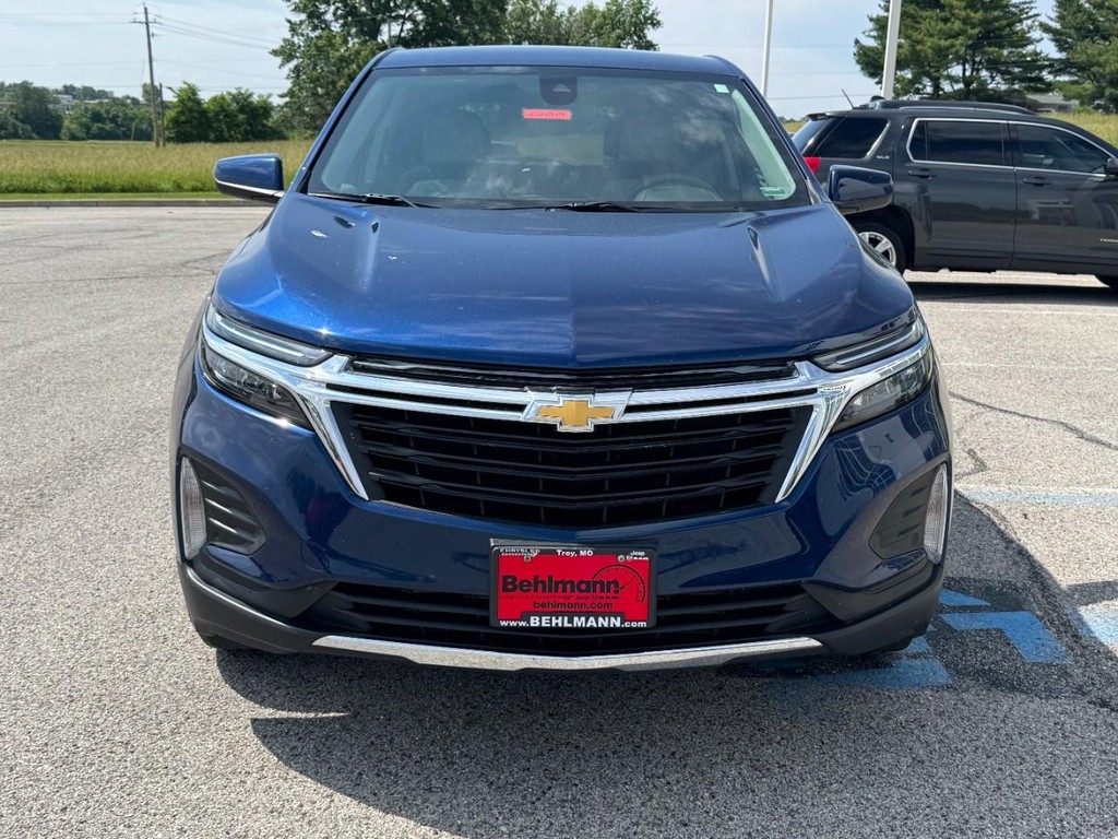 Chevrolet Equinox Vehicle Full-screen Gallery Image 09