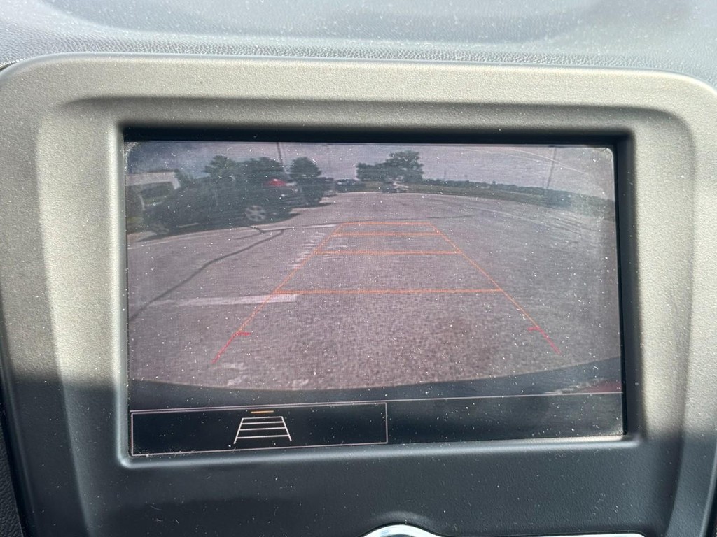 Chevrolet Equinox Vehicle Full-screen Gallery Image 20