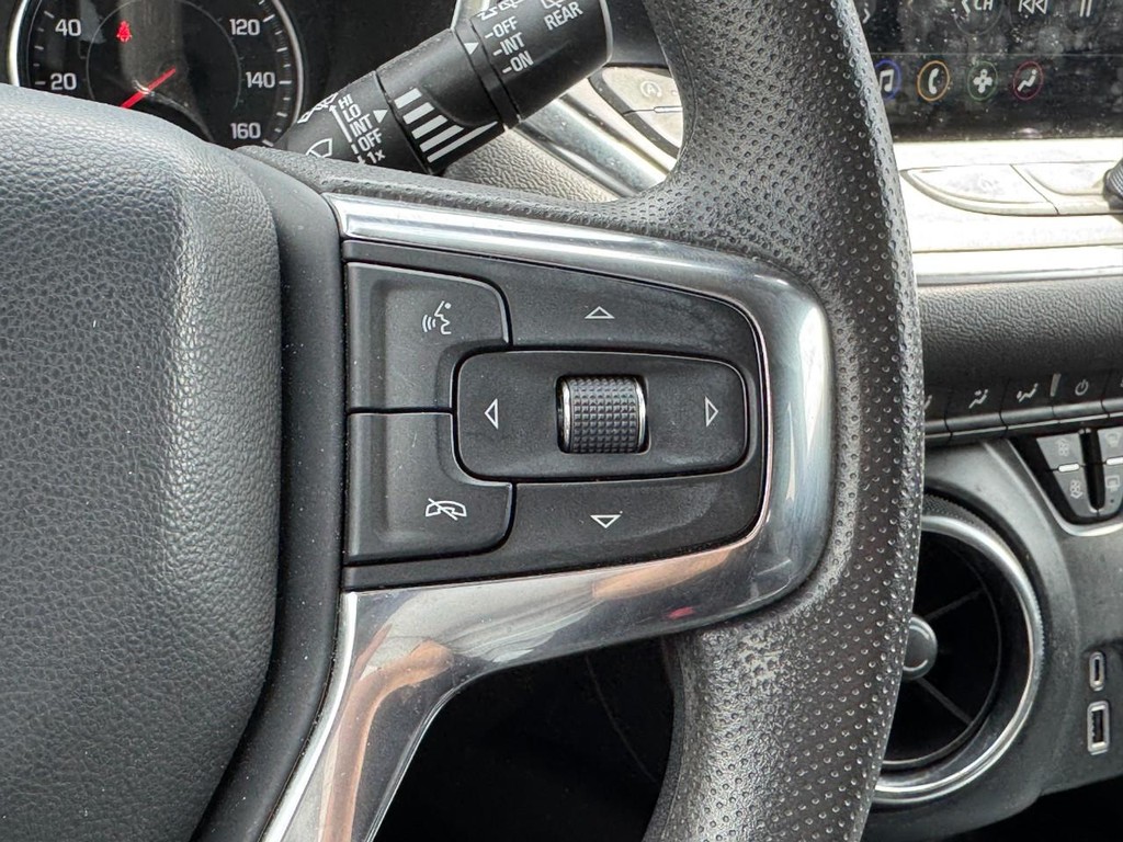 Chevrolet Blazer Vehicle Full-screen Gallery Image 17