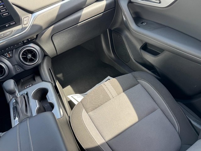 2024 Chevrolet Blazer 2LT - Photo 12