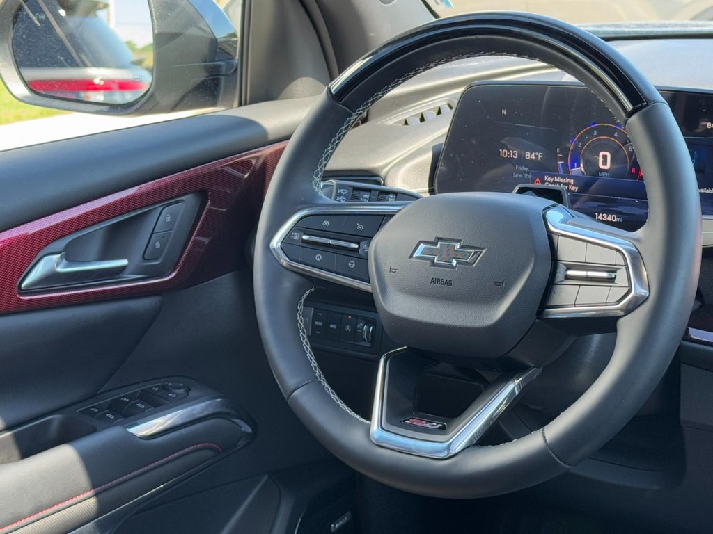 Chevrolet Traverse Vehicle Full-screen Gallery Image 13