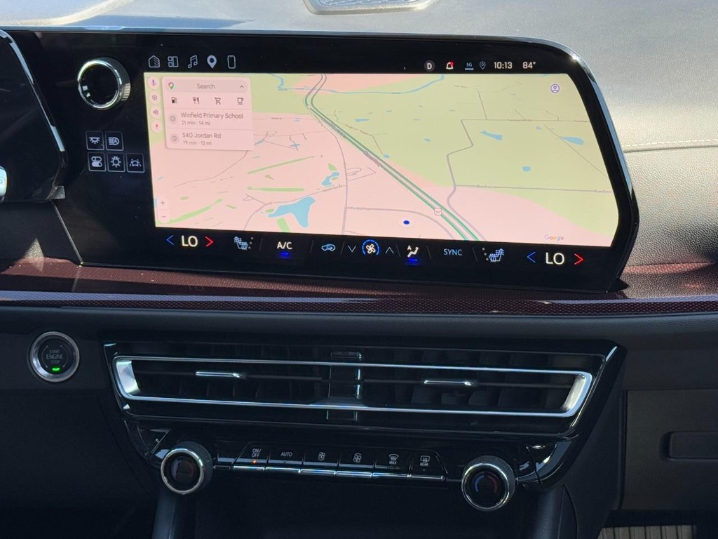 Chevrolet Traverse Vehicle Full-screen Gallery Image 14