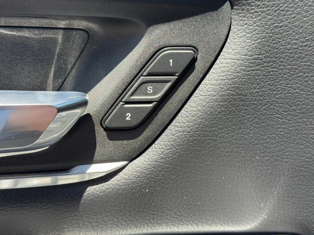2022 RAM Ram 1500 Pickup Laramie - Photo 18