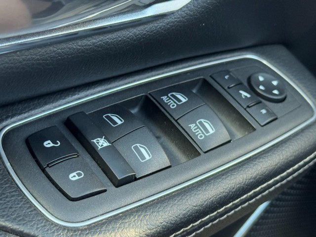 2022 RAM Ram 1500 Pickup Laramie - Photo 25