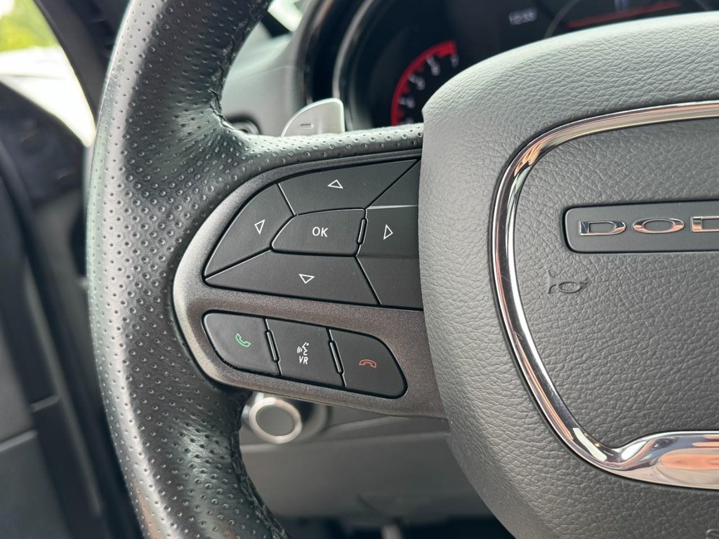 Dodge Durango Vehicle Full-screen Gallery Image 18