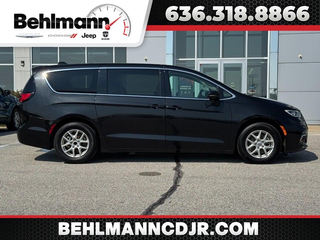 Troy MO 2023 Chrysler Pacifica more details - chrysler pacifica