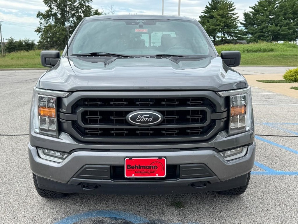 Ford F-150 Vehicle Full-screen Gallery Image 09