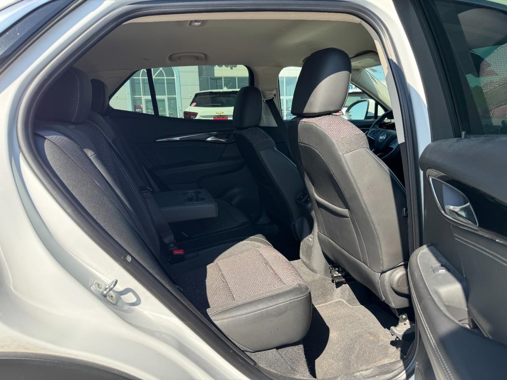 Buick Envision Vehicle Full-screen Gallery Image 10