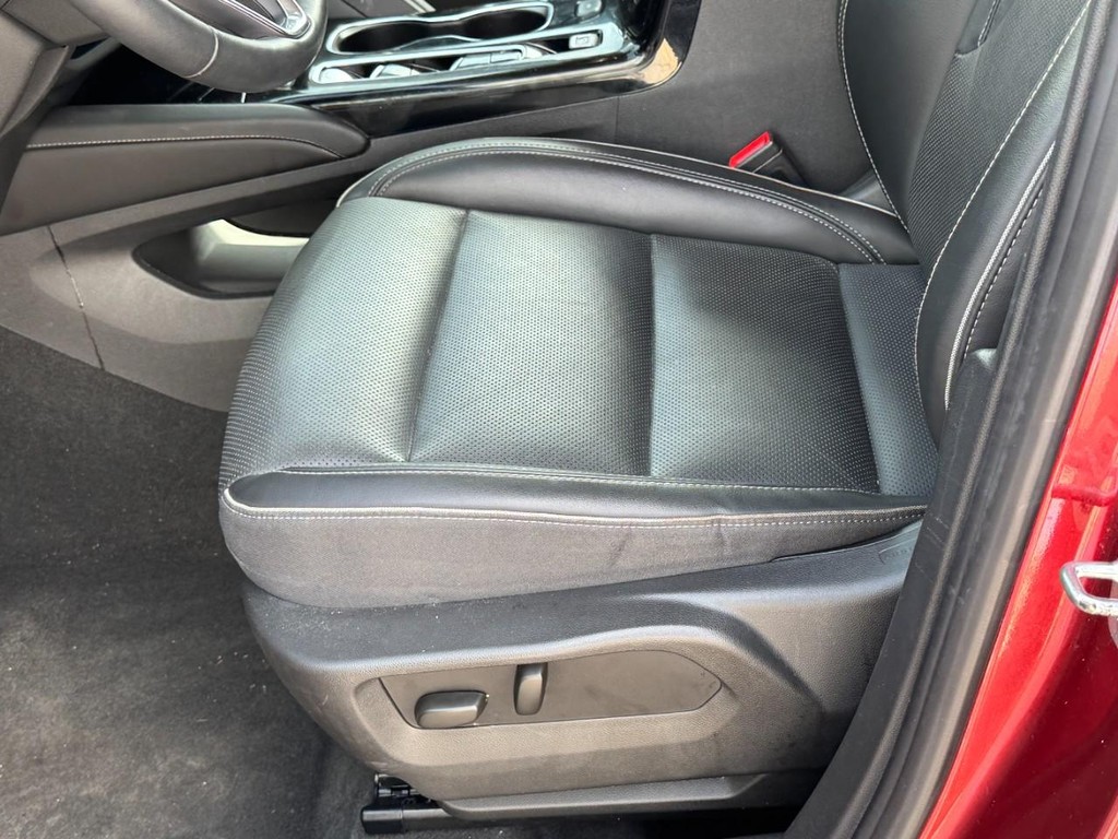 Buick Envision Vehicle Full-screen Gallery Image 23