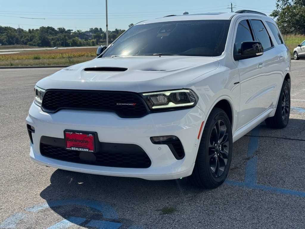 Dodge Durango Vehicle Full-screen Gallery Image 08