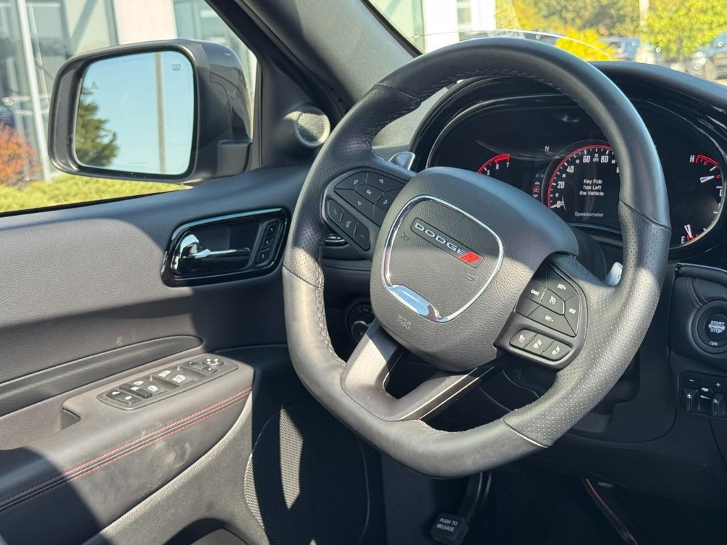 Dodge Durango Vehicle Full-screen Gallery Image 12