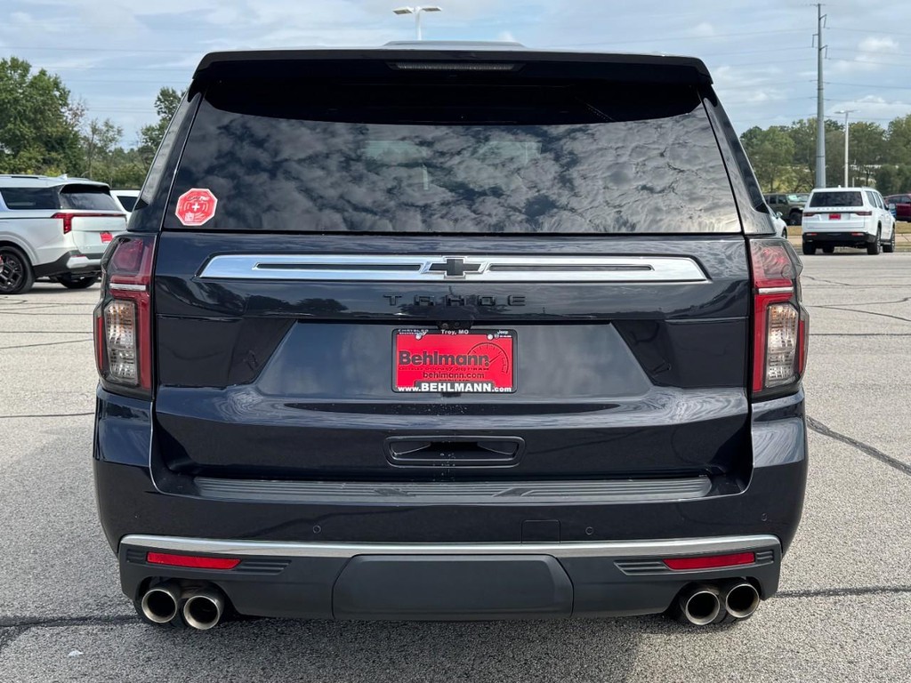 Chevrolet Tahoe Vehicle Full-screen Gallery Image 04
