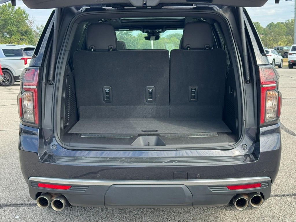 Chevrolet Tahoe Vehicle Full-screen Gallery Image 05