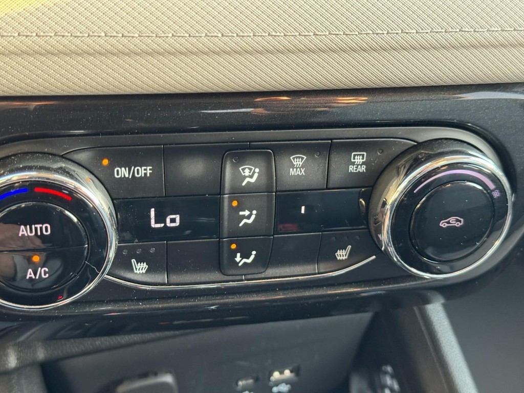 Chevrolet TrailBlazer Vehicle Full-screen Gallery Image 22