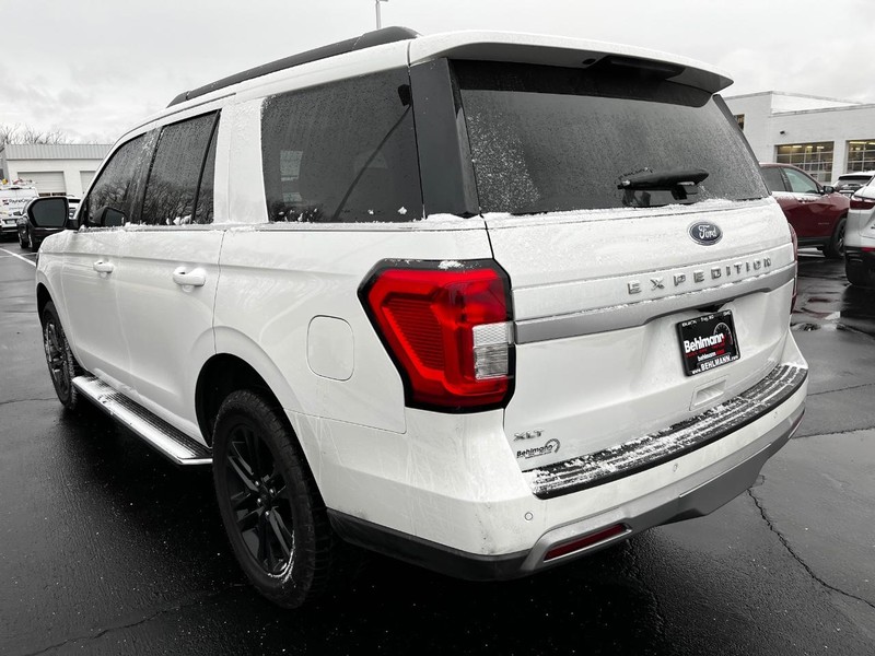 2023 Ford Expedition XLT photo