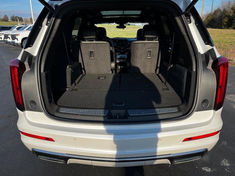 2023 Cadillac XT6 Premium Luxury photo
