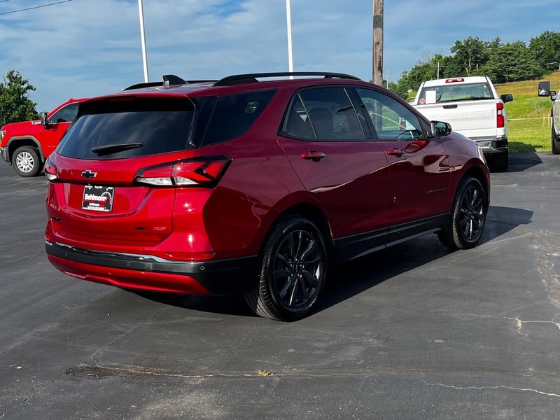 Chevrolet Equinox Vehicle Full-screen Gallery Image 03