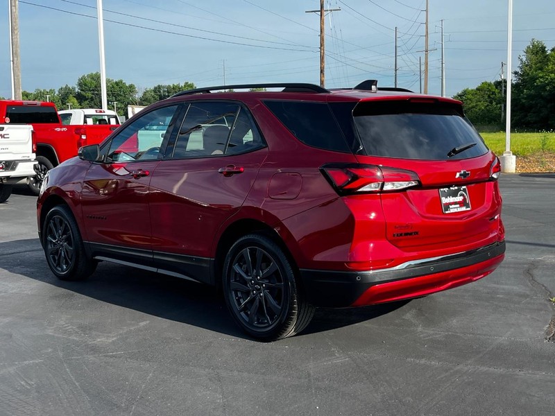 Chevrolet Equinox Vehicle Full-screen Gallery Image 06