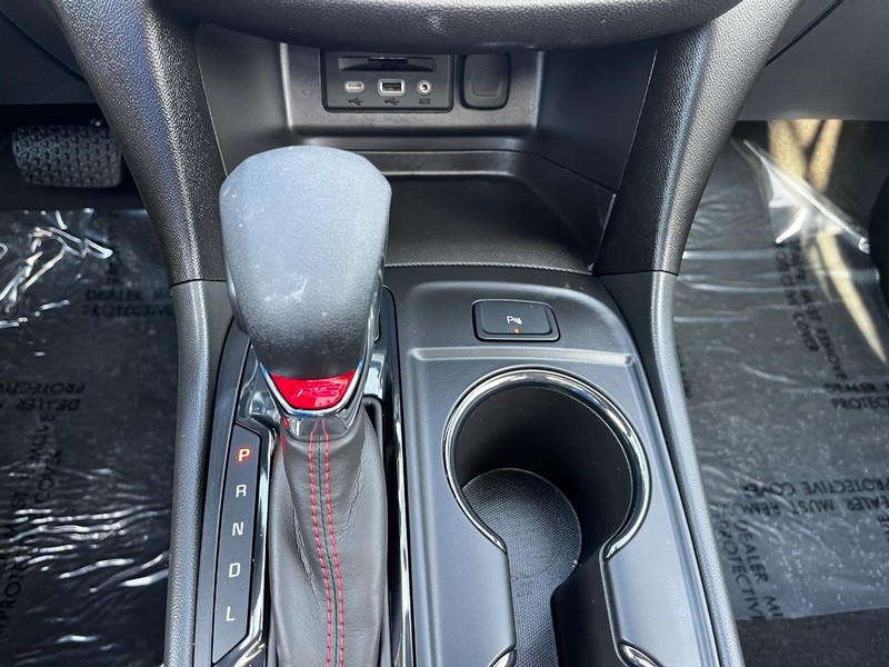 Chevrolet Equinox Vehicle Full-screen Gallery Image 20