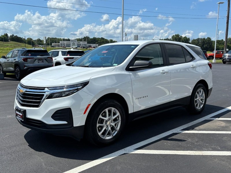 Chevrolet Equinox Vehicle Full-screen Gallery Image 08