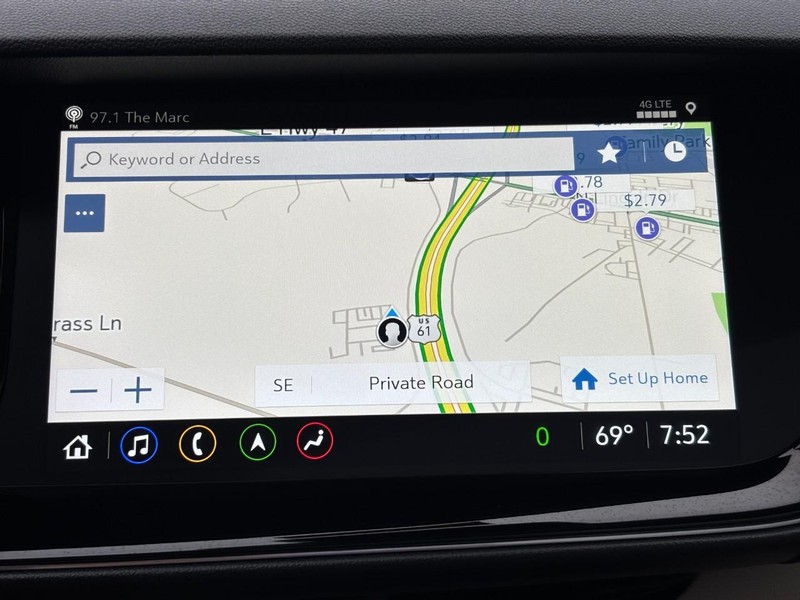 Buick Envision Vehicle Full-screen Gallery Image 22