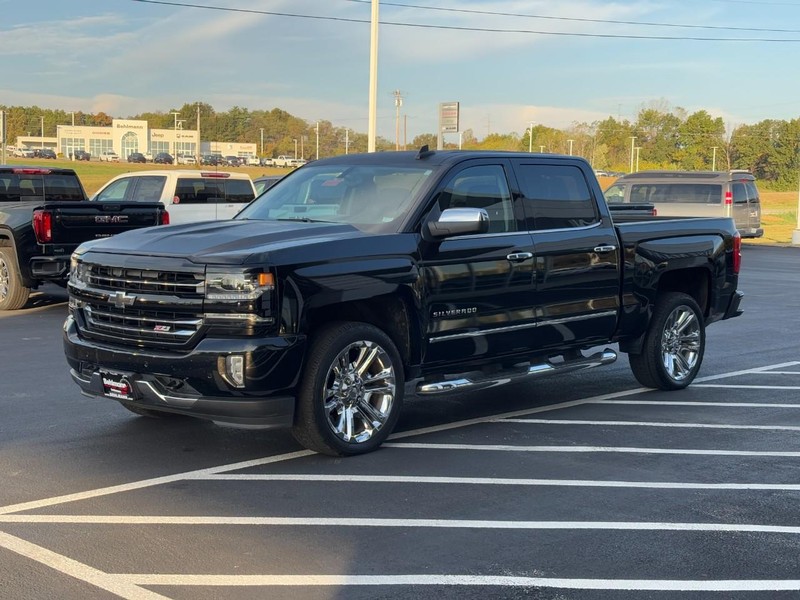 Chevrolet Silverado 1500 Vehicle Full-screen Gallery Image 08
