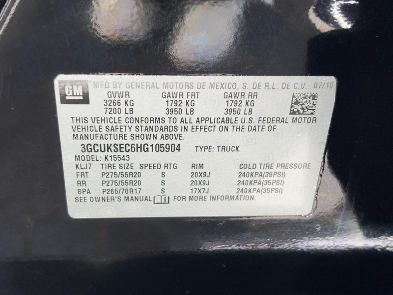 Chevrolet Silverado 1500 Vehicle Full-screen Gallery Image 27