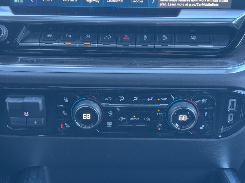 Chevrolet Silverado 1500 Vehicle Full-screen Gallery Image 14