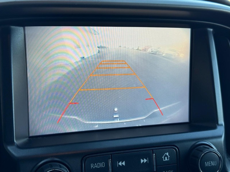 Chevrolet Colorado Vehicle Full-screen Gallery Image 19