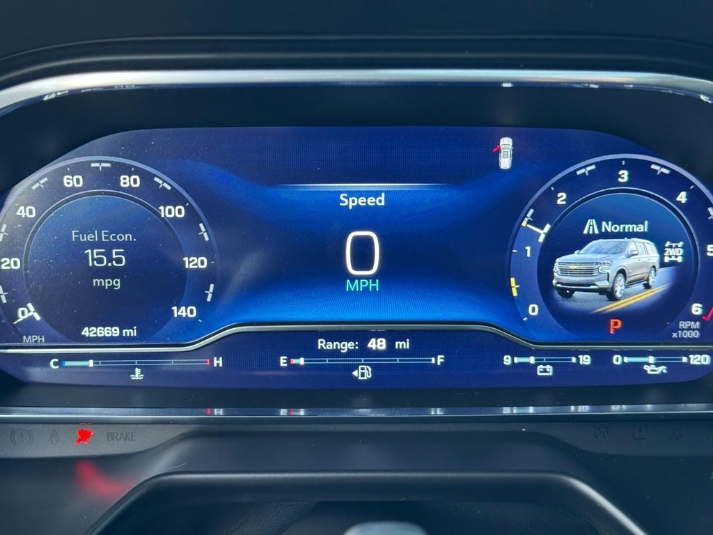 Chevrolet Tahoe Vehicle Full-screen Gallery Image 22