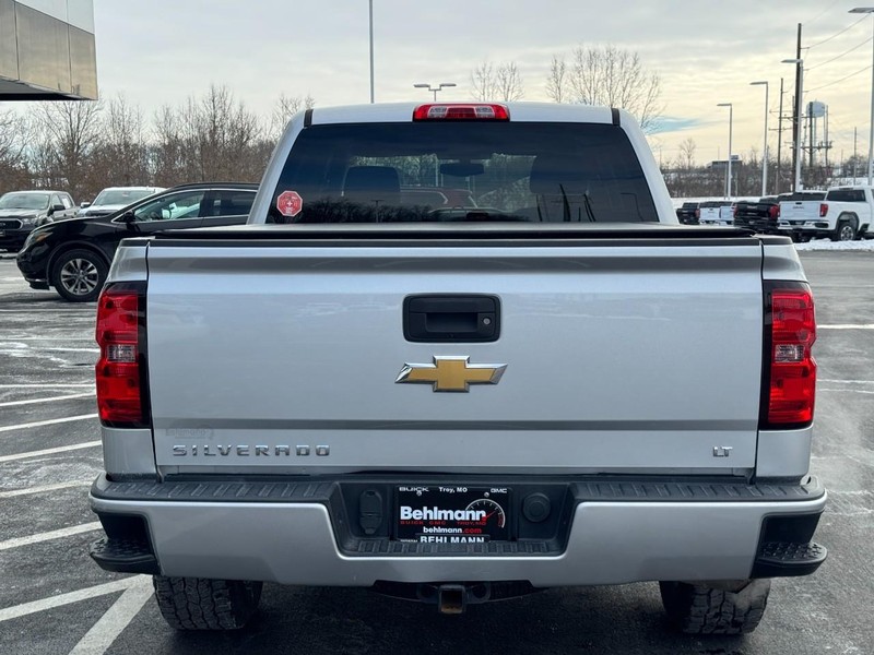 Chevrolet Silverado 1500 Vehicle Full-screen Gallery Image 05