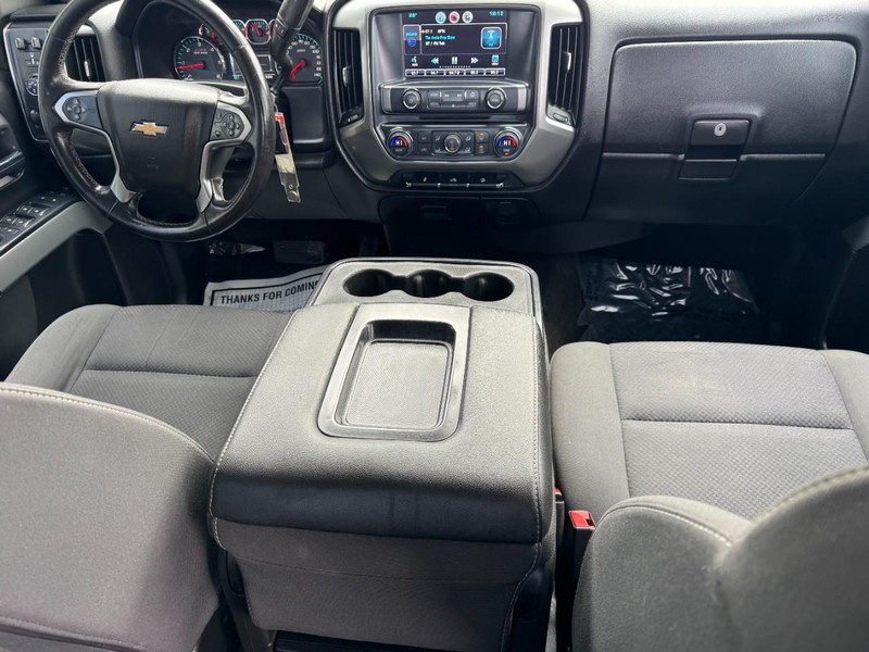 Chevrolet Silverado 1500 Vehicle Full-screen Gallery Image 11